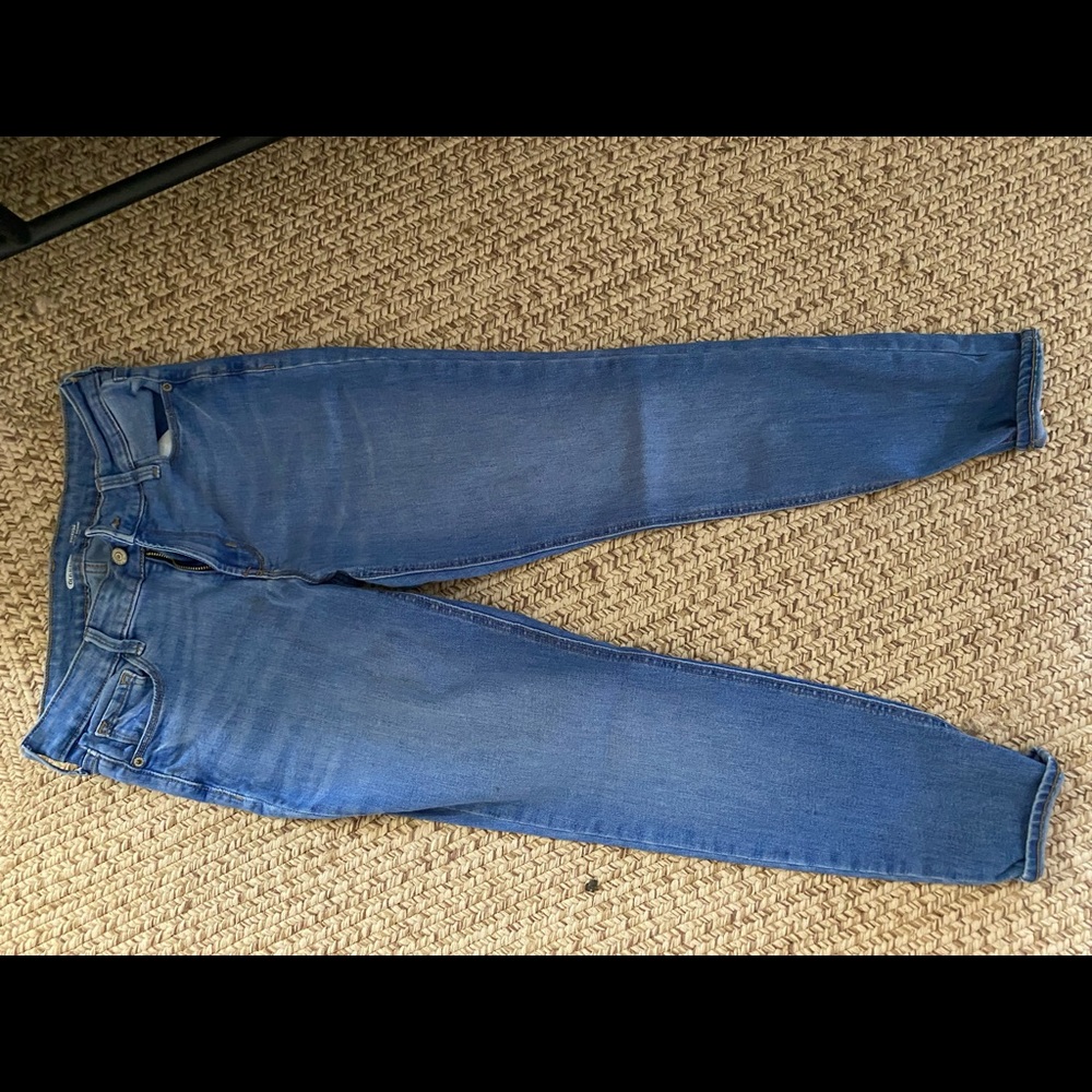 Old navy size 6 jeans